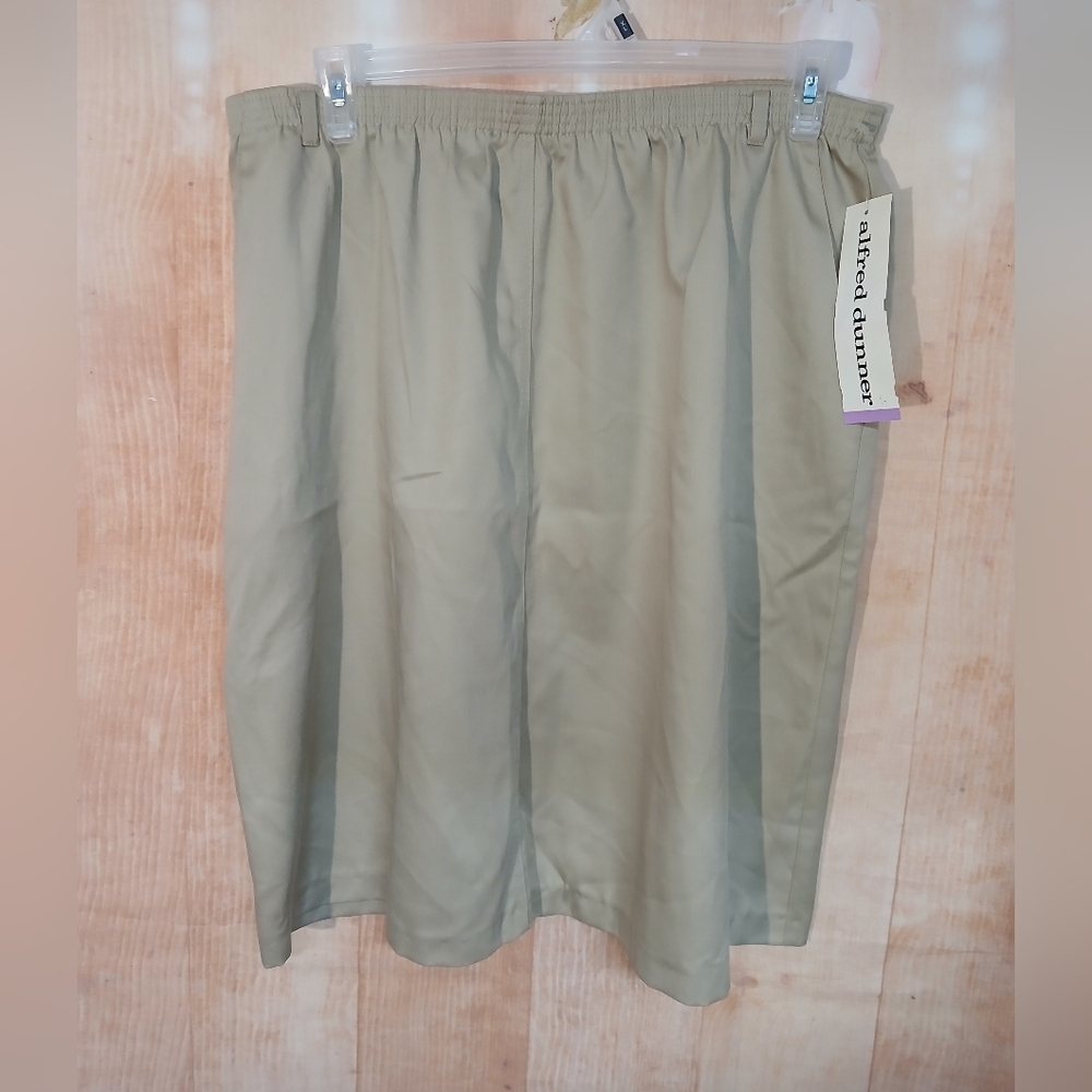 Alfred Dunner Beige Skirt
